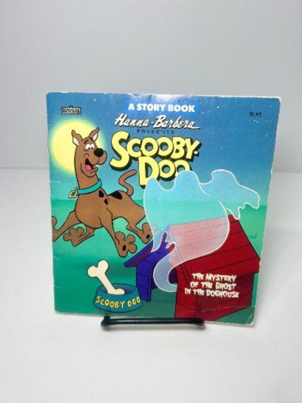 Scooby-Doo The Mystery of the Ghost in the Doghouse Book 1988 Vintage